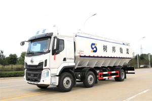 国六-柳汽乘龙H5三轴散装饲料车32m³